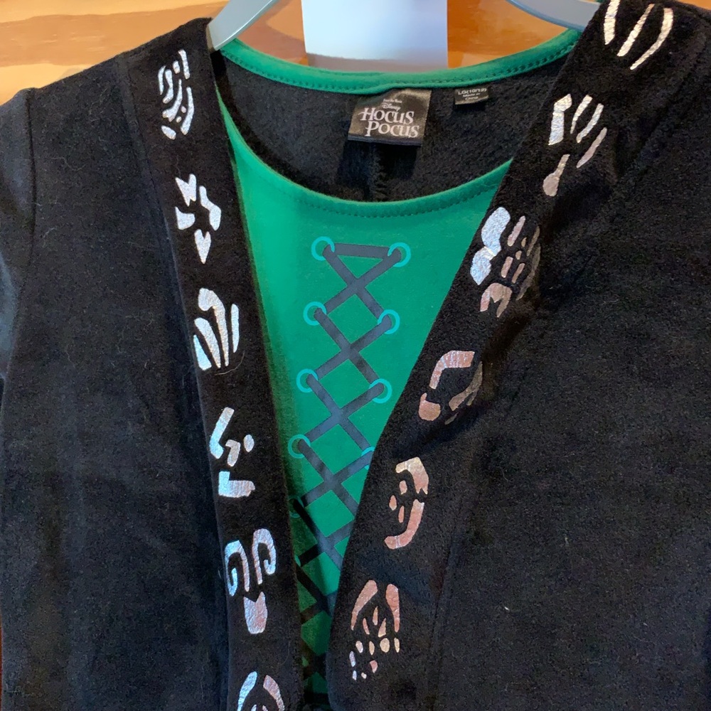 Costume from Hocus Pocus!  Halloween